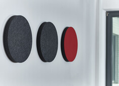 Geluidsisolatie met de absorptieplaat FELT Drop