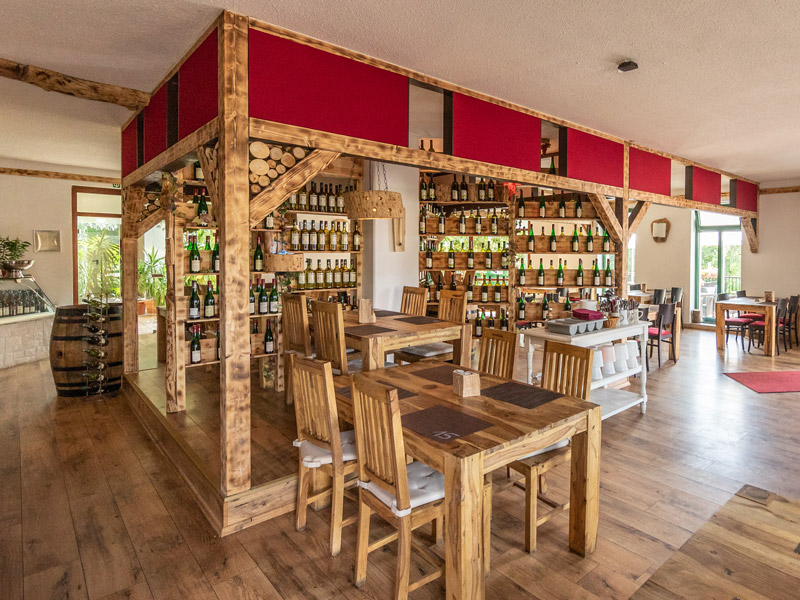 Ruimteakoestiek verbeteren in een restaurant