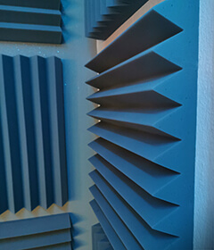 aixFOAM ROW Tiles op de muur